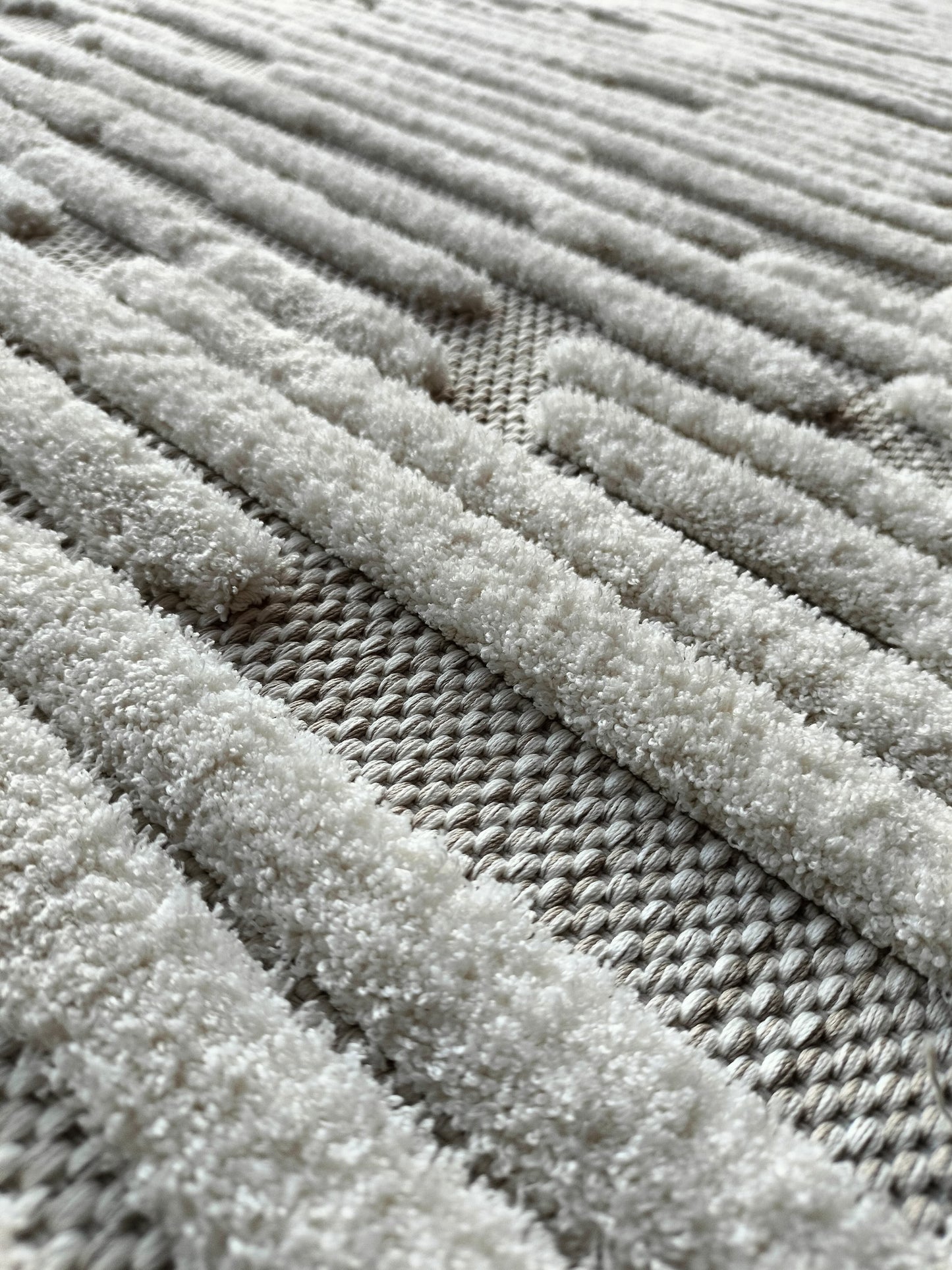 Alfombra Roma / 0023A  / White - Cream